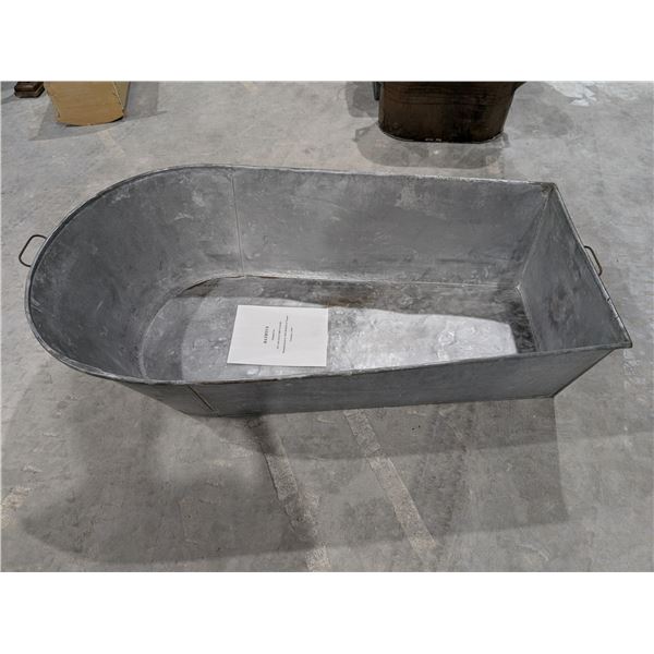 Vintage ~1949 galvanized BathTub 51x27x14"