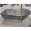 Image 3 : Vintage ~1949 galvanized BathTub 51x27x14"