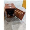 Image 2 : Vintage Wooden box Olympus Box w/ Carsen Microscope and extra box