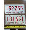 Image 1 : (2) Vintage Sask License Plates 1971
