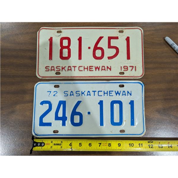 (2) Vintage Sask License Plates 1971-72