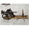 Image 2 : Antique post drill