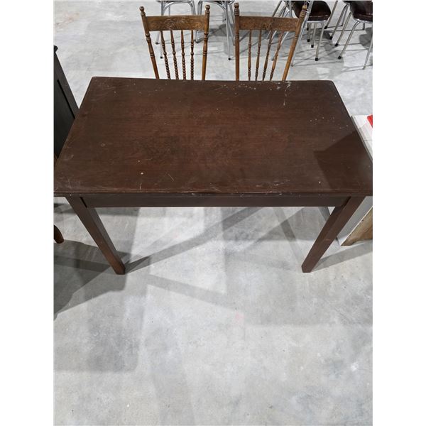 Antique/Vintage Dining Room Table & (2) Chairs – 48”x30”x31”H