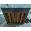 Image 8 : Vintage Bernhard Heintzman Toronto Upright Piano and Bench