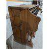 Image 6 : Vintage Ontario Guelph Canada bell Organ (Not Working)
