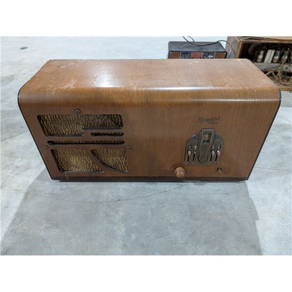 Vintage Wood Marconi Canada radio