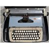 Image 2 : Vintage SCM Classic 12 typeWriter w/ Case