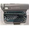 Image 2 : Vintage Remington Super-Riter typewriter