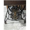 Image 7 : Vintage Singer Sewing machine And Table