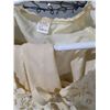 Image 2 : Vintage Embroidered German Dirndl Dress & Lace Blouse
