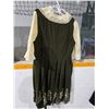 Image 3 : Vintage Embroidered German Dirndl Dress & Lace Blouse