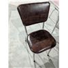 Image 2 : Vintage Table Set w/ Chairs and leaf 47x35x29