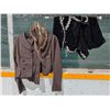 Image 1 : Vintage Clothing