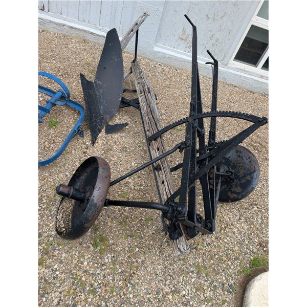 1 furrow plow