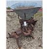 Image 1 : Antique Cast Iron Grain Burr Mill Grinder