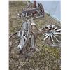 Image 2 : Anique Wagon/Buggy Parts - garden décor