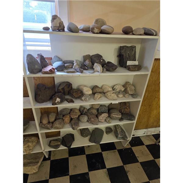 Large Lot of Rocks, Crystal, Petrified Wood, Sandstone, Ironstone, etc.