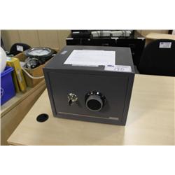 Sentry Locking/Combo Security Safe