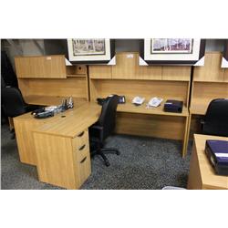 Maple L-Shaped Executive Desk W/Hutch