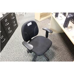 Black Fully Adjustable Task Chair