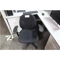 Black Fully Adjustable Task Chair