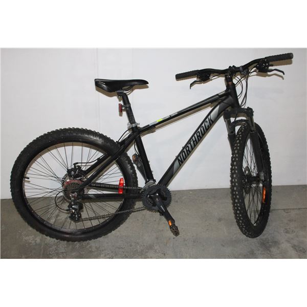 NORTHROCK BICYCLE W/ FRONT SUSPENSION&DISC BRAKES