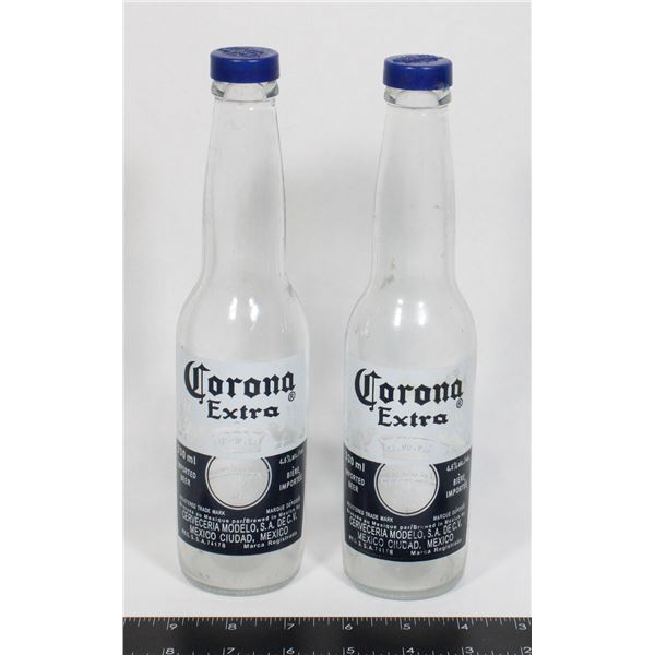 PAIR OF TALL CORONA SALT & PEPPER SHAKERS