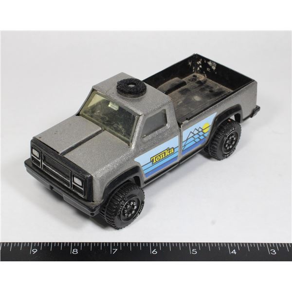 VINTAGE 1970’s TONKA PRESSED STEEL 4x4 TRUCK