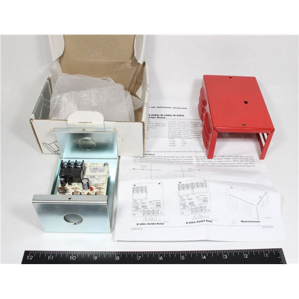 SOLID STATE RELAY ASSEMBLY IN ENCLOSURE. NEW