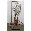 Image 1 : TRICYLE SHAPE METAL FLOWER DISPLAY