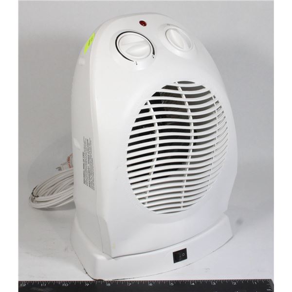 ELECTRIC ADJUSTABLE HEATER, CRACK TO PLASTIC