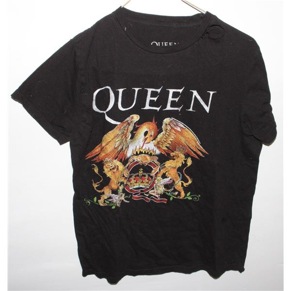 QUEEN TEE SIZE S