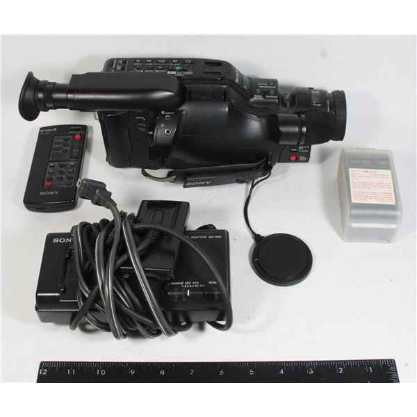 VINTAGE SONY HANDYCAM