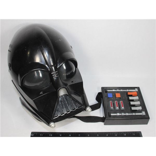 2004 STAR WARS DARTH VADER VOICE CHANGER MASK