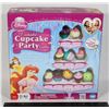 Image 1 : DISNEY PRINCESS ENCHANTED CUPCAKE PARTY *OPEN BOX