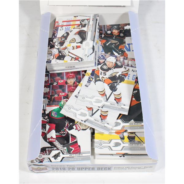 BOX OF HOCKEY CARDS OPENED