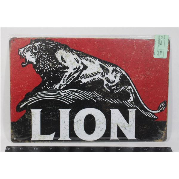 BRAND NEW LION THEMED METAL SIGN
