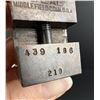 Image 6 : Lyman 439186 Reloading Bullet Mold