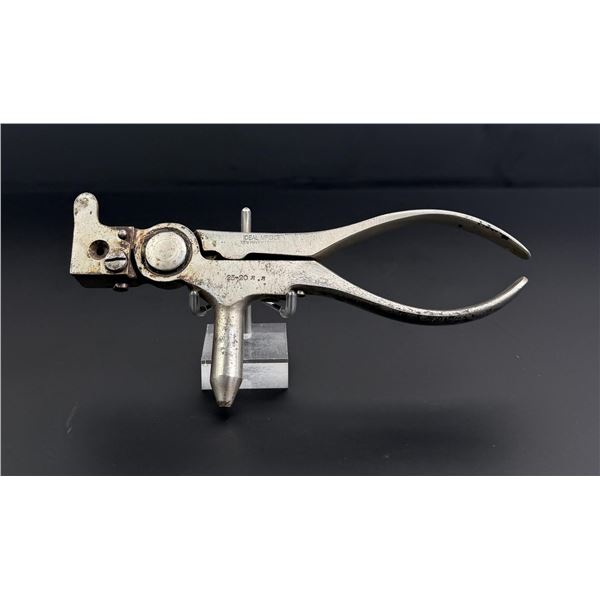 Ideal No. 4 25-20 SS Reloading Tool Bullet Mold