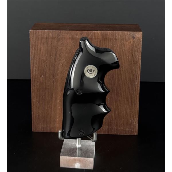 Colt Python Performance Center Pistol Grips