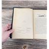 Image 8 : Butler's Book
