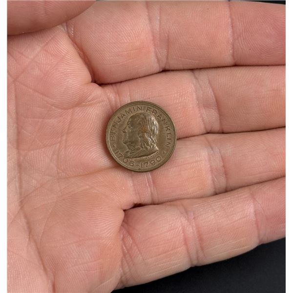 Benjamin Franklin Memorial Souvenir Coin
