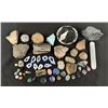 Image 5 : Collection of Rocks Fossils and Minerals