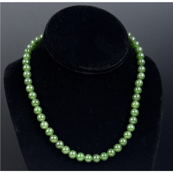 Art Deco Chinese Green Jade Ball Bead Necklace