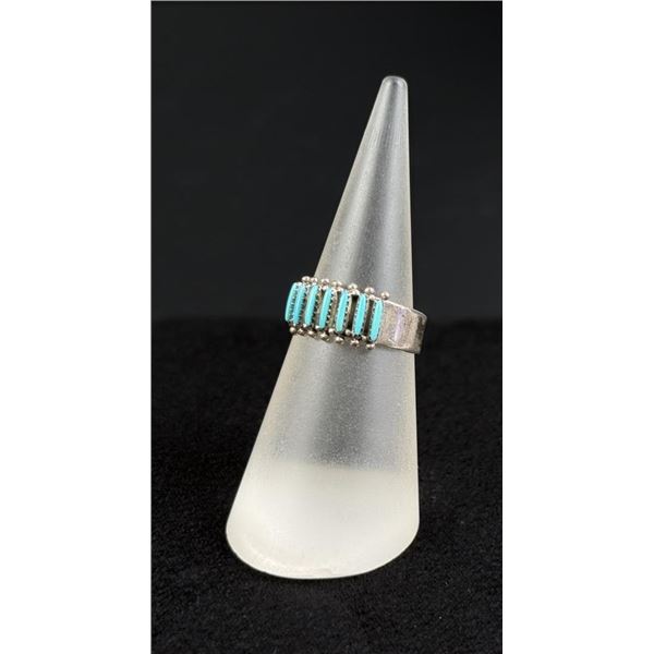 Zuni Sterling Silver Petit Point Turquoise Ring
