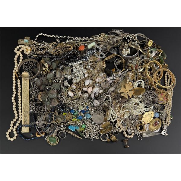 5 Pounds of Costume Jewelry
