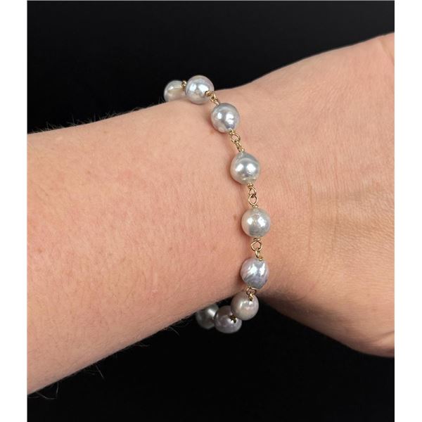 14K Gold and Baroque Pearl Bracelet