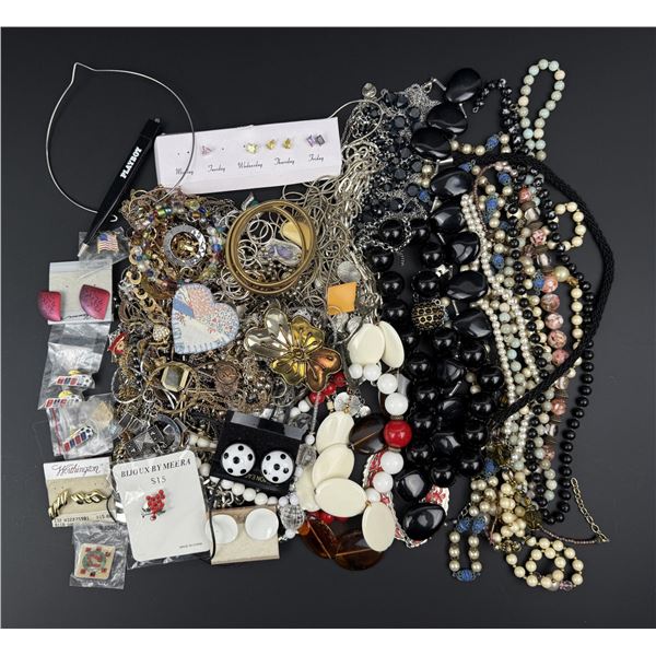 5 Pounds of Costume Jewelry