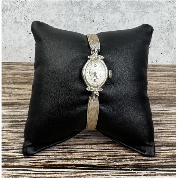 Waltham R76 83h 17 Jewel Ladies Watch