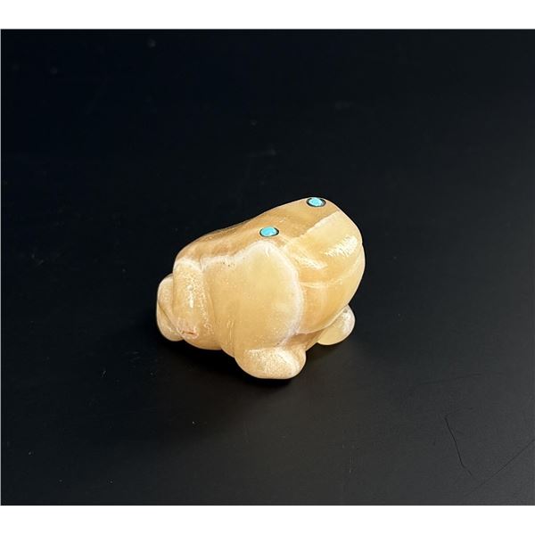 Zuni Carved Calcite Frog Fetish